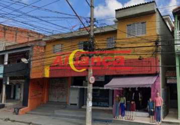 Casa estilo kitnet para alugar, 35 m² - cocaia, por r$ 750,00