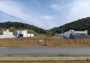 Dois terrenos de loteamento na reserva do mirante