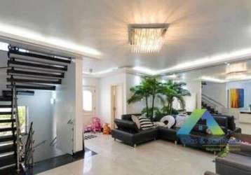 Casa em condomínio 380 metros, 3 dormitórios, 3 suítes, 3 vagas com excelente localização e valor !!!