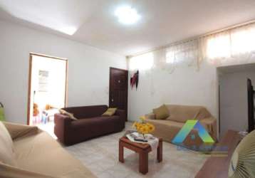 Casa com 3 dormts 180 mts  excelente localização !!!