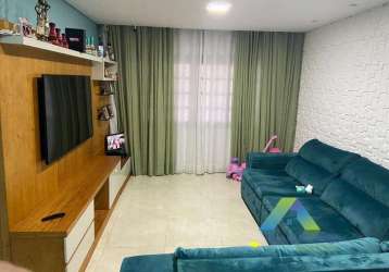 Sobrado com 3 quartos e 4 banheiros à venda, 136m²