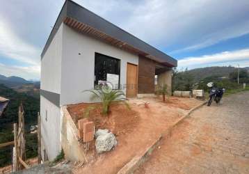 Casa com 3 quartos à venda na estrada do minuano, albuquerque, teresópolis, 175 m2 por r$ 750.000