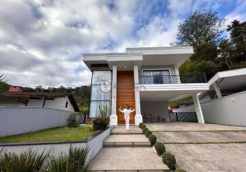 Casa em condomínio fechado com 4 quartos à venda na estrada curto circuito, parque do imbui, teresópolis, 260 m2 por r$ 1.450.000