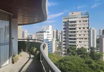 Apartamento à venda com 220m², 4 dormitórios, 2 suítes e 2 vagas!!!