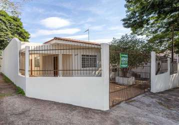 Oportunidade imperdível! casa no jardim dourados.
localizada na privilegiada av. alexandre rasgulaeff, 2382, esta encantadora casa é a oportunidade que você estava esperando para mudar de vida!