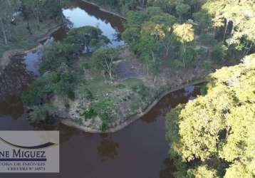 Ilha em lagoa das lontras  -  miguel pereira