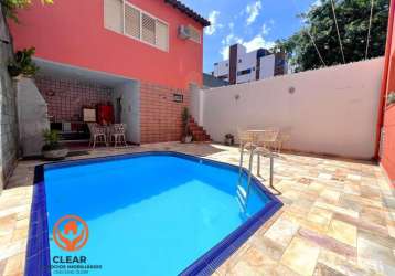 Casa geminada à venda no bairro castelo, 4 quartos, esritório, 4 vagas, piscina, churrasqueira, 292m²