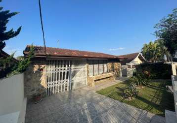 Casa terrea com edicula no jardim vergina iii