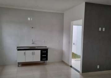 Casa com 2 quartos em residencial estoril - taubaté - sp