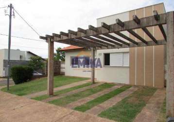 Casa com 3 quarto(s) no bairro solar da chapada em cuiabá - mt