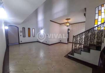 Casa com 3 quartos à venda na rua benjamin constant, centro, itatiba, 309 m2 por r$ 990.000