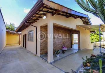 Casa com 5 quartos à venda na rua atílio lanfranchi, vila bela vista, itatiba, 297 m2 por r$ 1.300.000