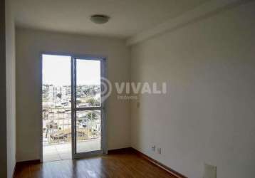 Apartamento com 2 quartos para alugar na avenida emílio jafet filho, núcleo residencial afonso zupardo, itatiba, 49 m2 por r$ 1.350