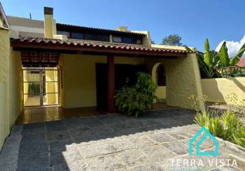 Casa com 4 dormitórios à venda na praia da enseada a poucos passos do mar - ubatuba sp