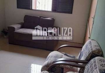 Linda casa à venda e locação em uberaba - bairro olinda!