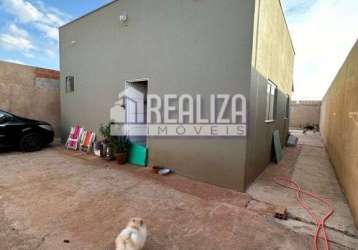 Casa padrão à venda no bairro oneida mendes ii em uberaba