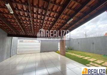 Casa à venda com 3 dormitórios e suíte no jardim maracanã, uberaba