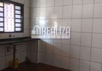 Casa para alugar no conjunto uberaba | uberaba - 1 dormitório, 1 banheiro