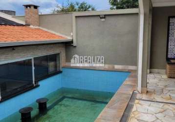 Casa com área de lazer completa no bairro universitário em uberaba