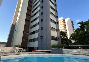 Amplo apartamento no coração da pituba