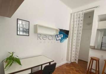 Casa em condomínio fechado com 1 quarto à venda na rua barata ribeiro, copacabana, rio de janeiro, 27 m2 por r$ 420.000