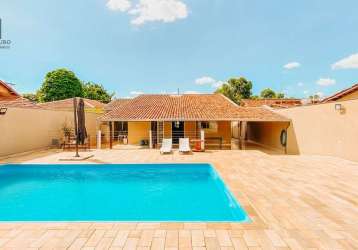 Casa no bairro vila mendonça com piscina