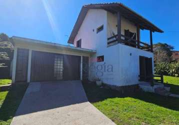 Casa no bairro leodoro de azevedo em canela!