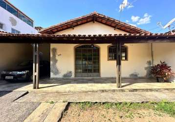 *casa plana de 3 quartos e 217 m² em lote de 360 m² – bairro são joão batista*