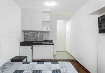 Apartamento tipo studio, prox a unicid, term pinheiros, acesso ao metrô e a cptm