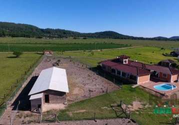 Sítio para compra na zona sul de poa/rs | imóvel de 4 hectares, com certificação de conformidade orgânica e produção toda comercializada com clientes de primeira linha, constituído de:&lt;br&gt;casa p