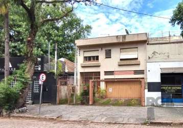 Casa residencial  comercial - bairro santa cecília&lt;br&gt;&lt;br&gt;casa de alvenaria, dois pavimentos, localizada na rua santa cecília, poucos metros da avenida protásio alves.  imóvel possui no an