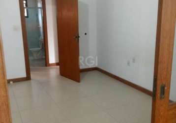 Apartamento 2 dormitórios, 1 suíte, no bairro jardim são pedro, porto alegre/rs     &lt;br&gt; &lt;br&gt;lindo apartamento localizado  no bairro  jardim são pedro, com 2 quartos, sendo uma suíte, 2 ba