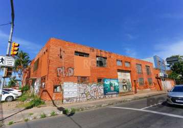 Depósito/prédio comercial no bairro navegantes em porto alegre.&lt;br&gt;em frente ao fórum, com fácil acesso a saída de porto alegre.&lt;br&gt;desocupado medindo, 26,40x39,60&lt;br&gt;documentação ok