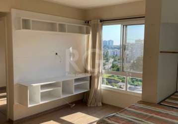 Apartamento com 2 dormitórios, localizado no bairro morro santana em porto alegre/rs.&lt;br&gt;&lt;br&gt;o imóvel possui 2 quartos, bastante ventilado e ensolarado. cozinha com móveis planejado, possu