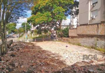 Terreno com 511 m² privativos, no bairro chácara das pedras, esquina com a rua matias josé bins.&lt;br&gt;localizado na zona norte de porto alegre com excelente localização com acesso para av. protási