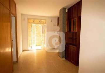 Apartamento à venda , sala, quarto grande divododo , na lagoa / jardim botânico