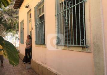 Casa duplex com 2 quartos e varanda interna proximo a rua santo amaro