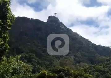 Oportunidade única! pertinho do trenzinho que sobe ao cristo!