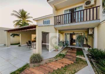 Casa com  512m2 4 quartos na barra da tijuca