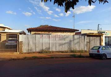 Casa para venda em são carlos, vila nery, 3 dormitórios, 2 banheiros, 2 vagas