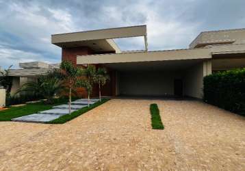 Casa à venda no condomínio vila toscana