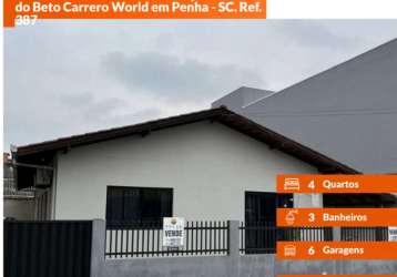 Casa para vender com 4 quartos sendo 1 suíte, no bairro praia da armação ao lado do beto carrero world em penha - sc. ref. 387