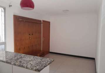 Excelente apartamento no santa maria