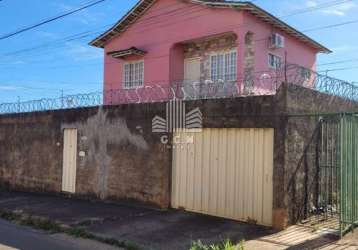 Casa no bosque de ibirite