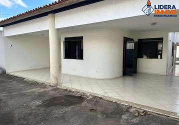 Casa residencial para venda no bairro jardim acácia, feira de santana 3 quartos, 1 suíte, 3 salas, 2 banheiros, 4 vagas 346,00 m² área total.