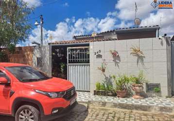 Casa residencial para venda em rua pública no papagaio, feira de santana, 2 quartos, 1 sala, 1 banheiro, 1 vaga