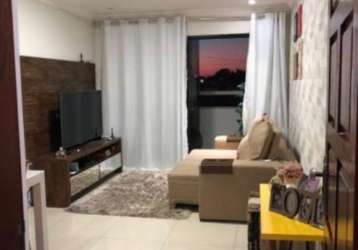 Apartamento no muchila, 3 quartos, 1 suíte, dependência, varanda, no condomínio canto do sol, em feira de santana, área de 88 m².