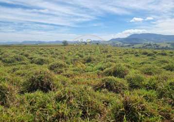 Excelente fazenda em itajubá com 209 hectares  fa00208