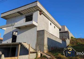 Casa com 3 quartos à venda na rua itajaí, 22, jardins porto, senador canedo por r$ 950.000