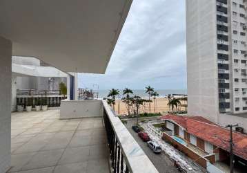 Cobertura com 5 quartos de frente para o mar na praia mansa de caiobá